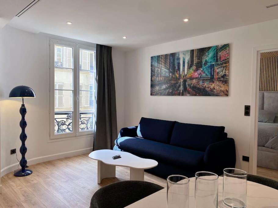 Renovated Near Tuileries And Concorde Paris